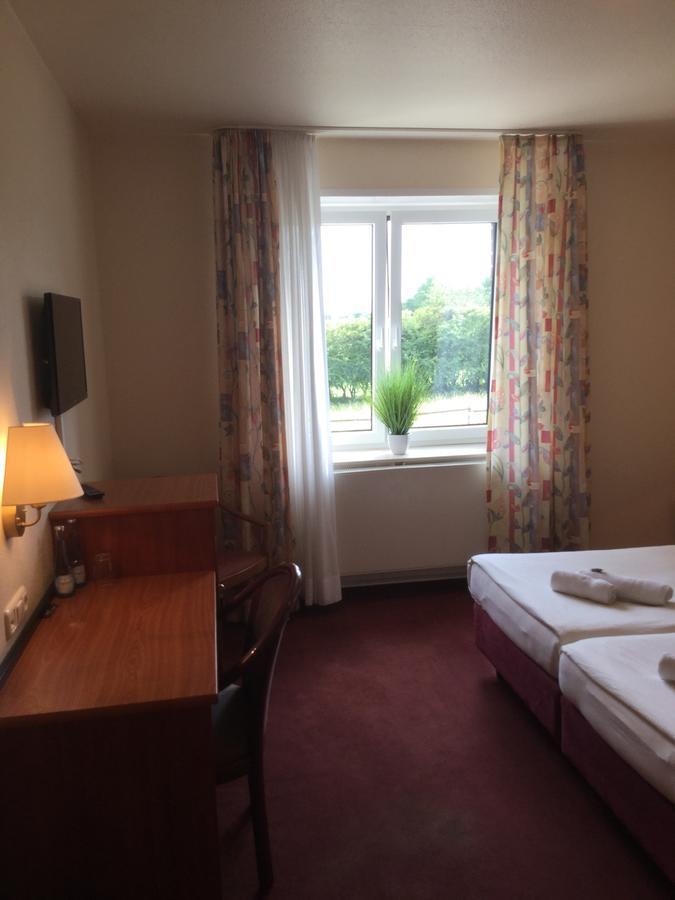 Hotel Zum Alten Schlagbaum Wegberg Zewnętrze zdjęcie