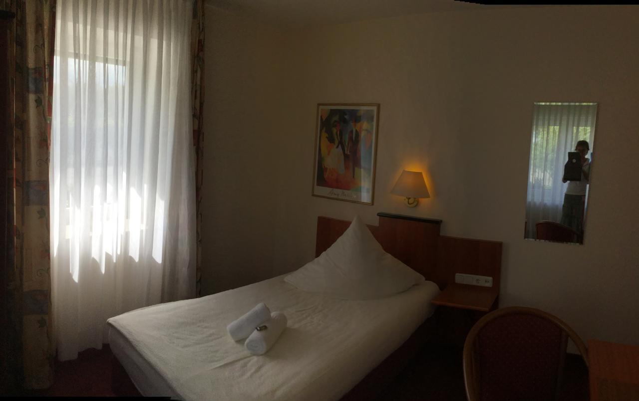 Hotel Zum Alten Schlagbaum Wegberg Zewnętrze zdjęcie